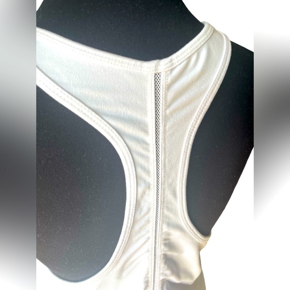 🔥Zyia Active White Effortless Mesh Trim Racerback Tank, Size XL, Yoga Runnjng - Picture 6 of 7